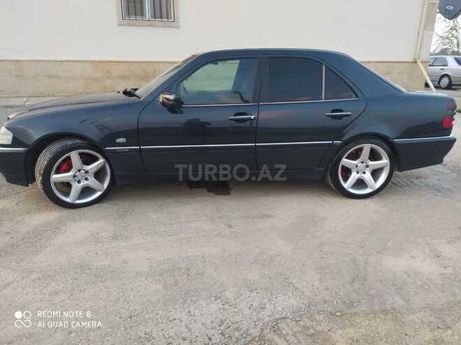Mercedes C 240 1999, 243,000 km - 2.4 l - Astara
