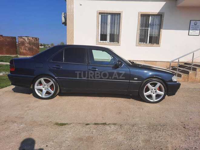 Mercedes C 240 1999, 243,000 km - 2.4 l - Astara