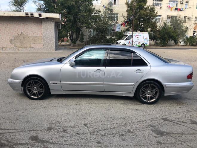 Mercedes E 320 2001, 242,400 km - 3.2 l - Sumqayıt