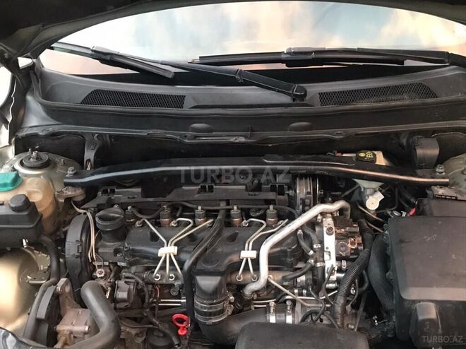 Volvo XC90 2005, 301,000 km - 2.4 l - Qazax