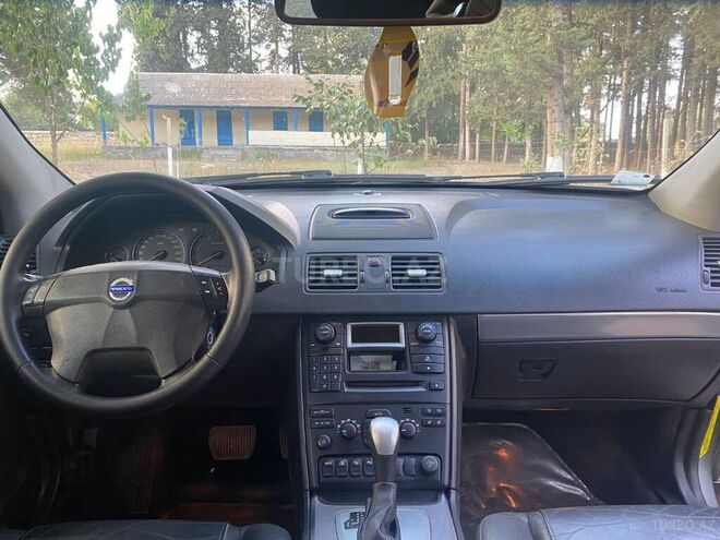 Volvo XC90 2005, 301,000 km - 2.4 l - Qazax