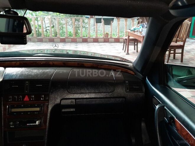 Mercedes C 200 1998, 216,325 km - 2.0 l - Bakı