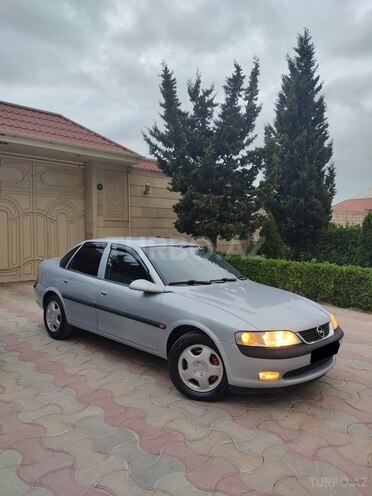 Opel Vectra 1998, 297,411 km - 2.0 л - Sumqayıt