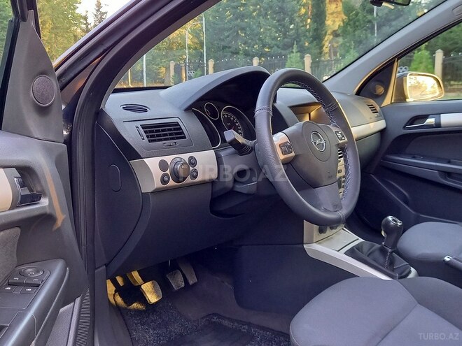 Opel Astra 2008, 168,000 km - 1.3 l - Mingəçevir