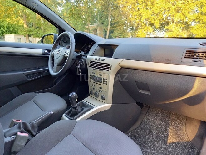 Opel Astra 2008, 168,000 km - 1.3 l - Mingəçevir