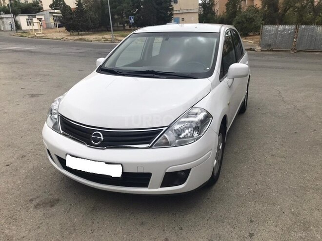 Nissan Tiida 2010, 153,000 km - 1.6 л - Bakı