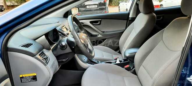 Hyundai Elantra 2015, 76,000 km - 1.8 l - Bakı