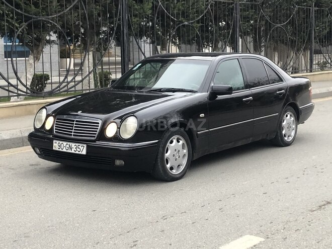 Mercedes E 280 1997, 450,000 km - 2.8 л - Bakı