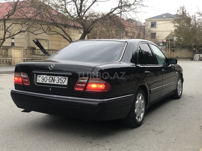 Mercedes E 280 1997, 450,000 km - 2.8 л - Bakı