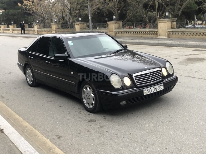 Mercedes E 280 1997, 450,000 km - 2.8 л - Bakı
