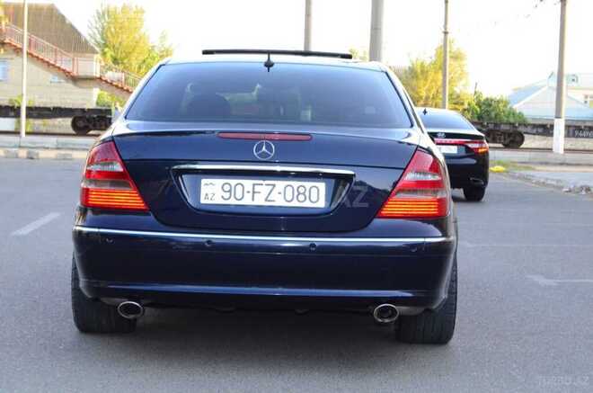 Mercedes E 240 2004, 295,000 km - 2.4 l - Ucar