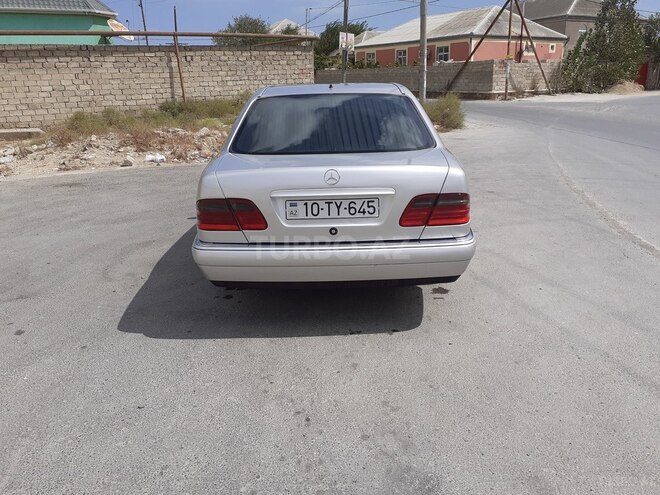 Mercedes E 320 1995, 580,000 km - 3.2 l - Bakı