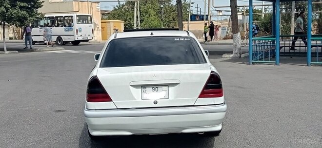 Mercedes C 230 1998, 230,000 km - 2.3 l - Bakı