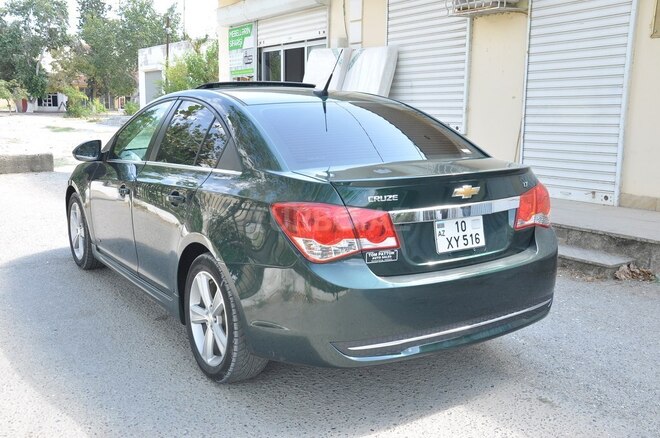 Chevrolet Cruze 2013, 186,523 km - 1.4 л - Şirvan