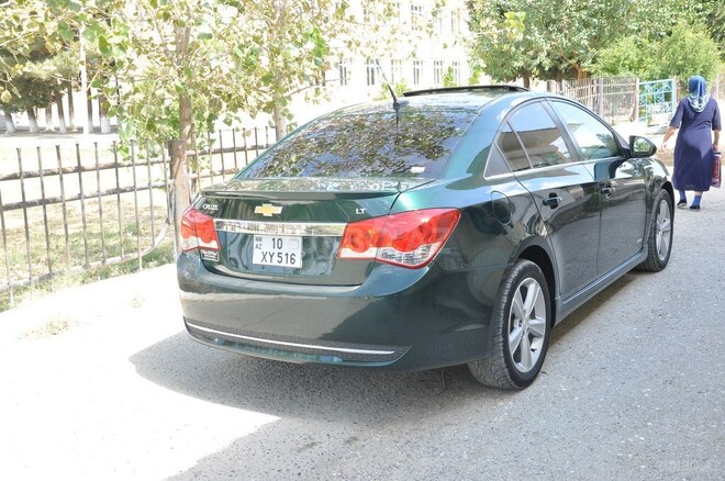 Chevrolet Cruze 2013, 186,523 km - 1.4 л - Şirvan