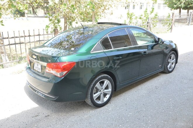 Chevrolet Cruze 2013, 186,523 km - 1.4 л - Şirvan