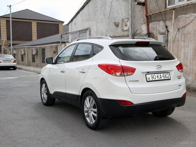 Hyundai ix35 2010, 258,000 km - 2.4 л - Bakı