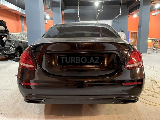 Mercedes E 220 2016, 147,400 km - 2.2 l - Bakı