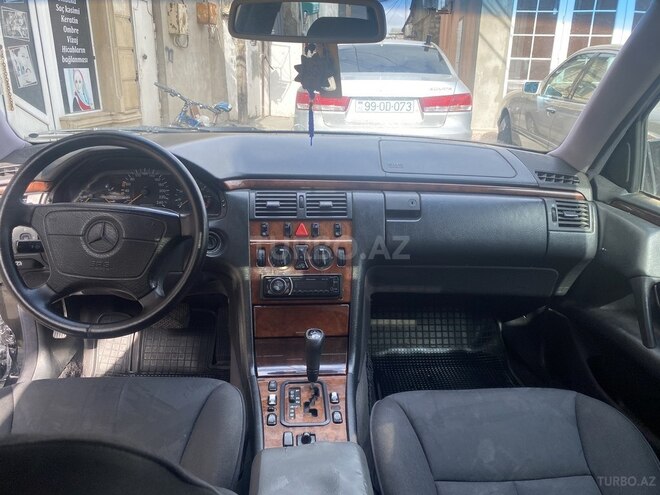 Mercedes E 200 1998, 345,000 km - 2.0 л - Bakı