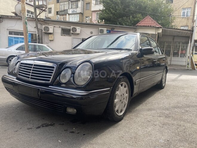 Mercedes E 200 1998, 345,000 km - 2.0 л - Bakı