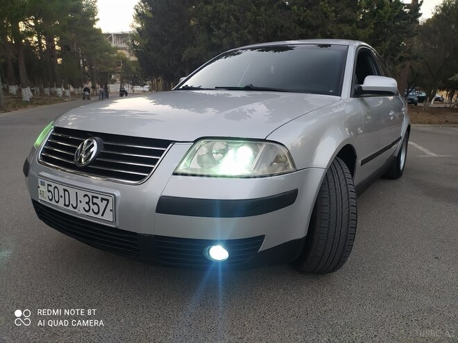 Volkswagen Passat 2003, 222,000 km - 1.8 л - Sumqayıt