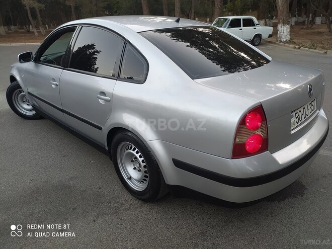 Volkswagen Passat 2003, 222,000 km - 1.8 л - Sumqayıt