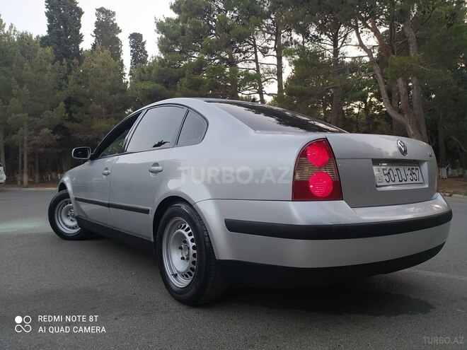Volkswagen Passat 2003, 222,000 km - 1.8 л - Sumqayıt