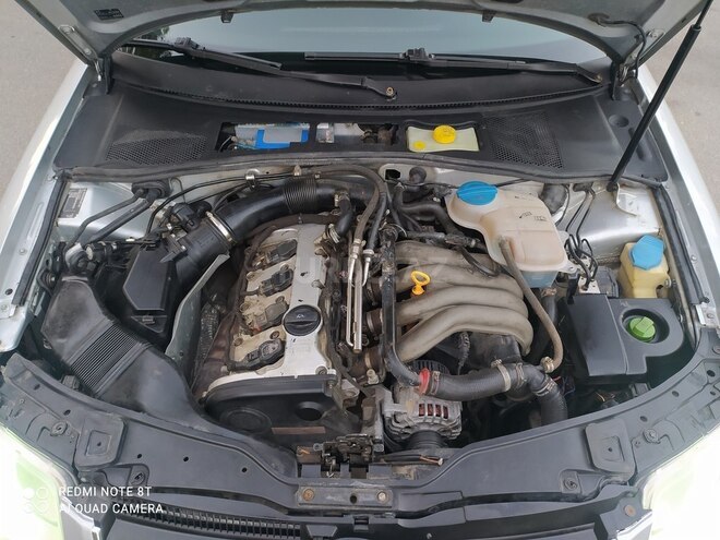 Volkswagen Passat 2003, 222,000 km - 1.8 л - Sumqayıt