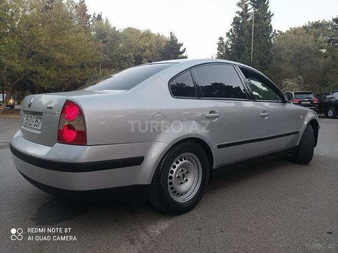 Volkswagen Passat 2003, 222,000 km - 1.8 л - Sumqayıt