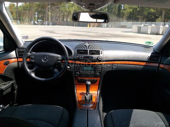 Mercedes E 220 2006, 269,898 km - 2.2 l - Bakı