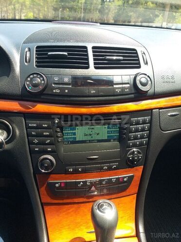 Mercedes E 220 2006, 269,898 km - 2.2 l - Bakı