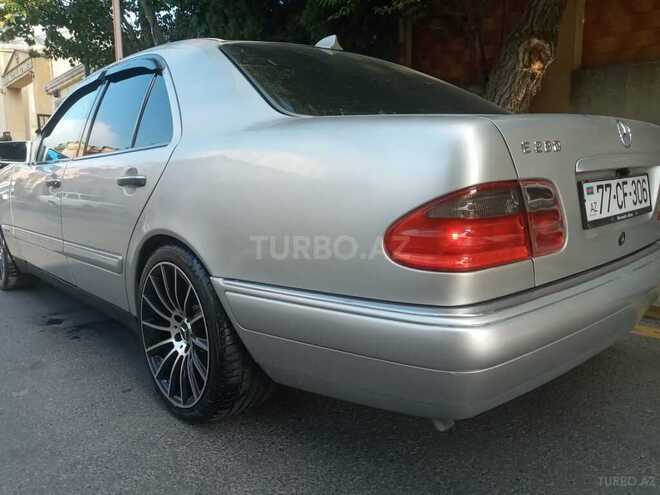 Mercedes E 280 1997, 303,000 km - 2.8 l - Bakı