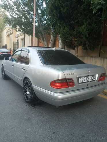 Mercedes E 280 1997, 303,000 km - 2.8 l - Bakı