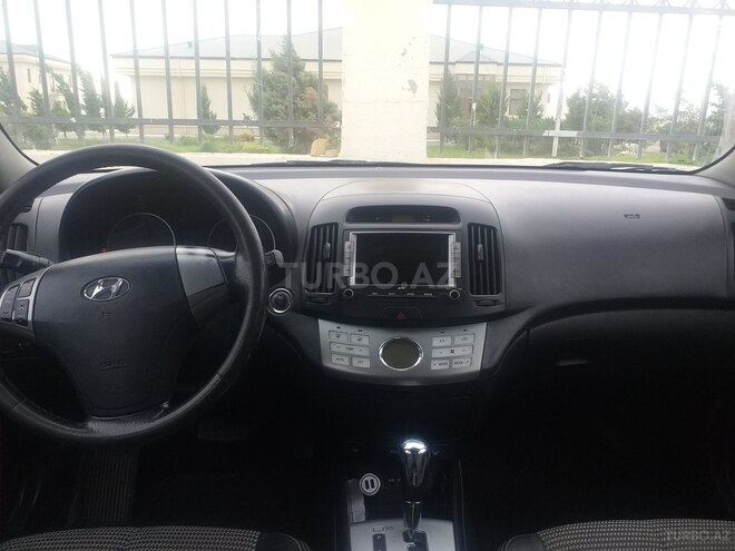 Hyundai Elantra 2009, 300,000 km - 1.6 л - Bakı