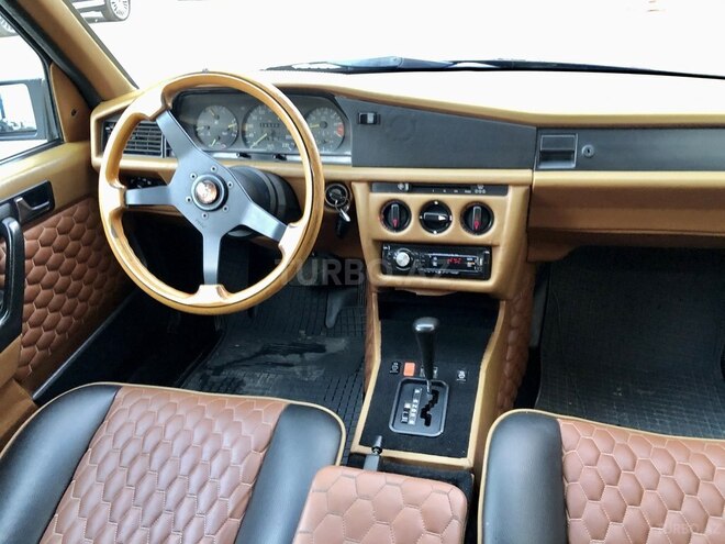 Mercedes 190 1989, 350,000 km - 2.0 l - Bakı
