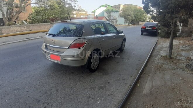 Opel Astra 2006, 174,000 km - 1.3 л - Bakı