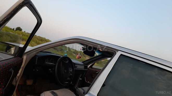 Mercedes 190 1991, 22,222 km - 1.8 l - Ucar