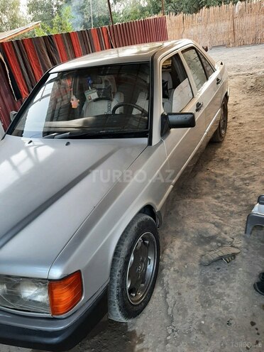 Mercedes 190 1991, 22,222 km - 1.8 l - Ucar