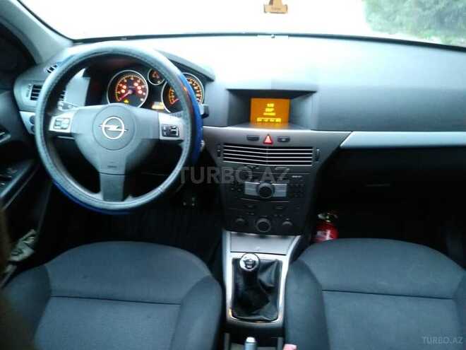 Opel Astra 2007, 135,000 km - 1.4 l - Bakı
