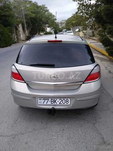 Opel Astra 2007, 135,000 km - 1.4 l - Bakı