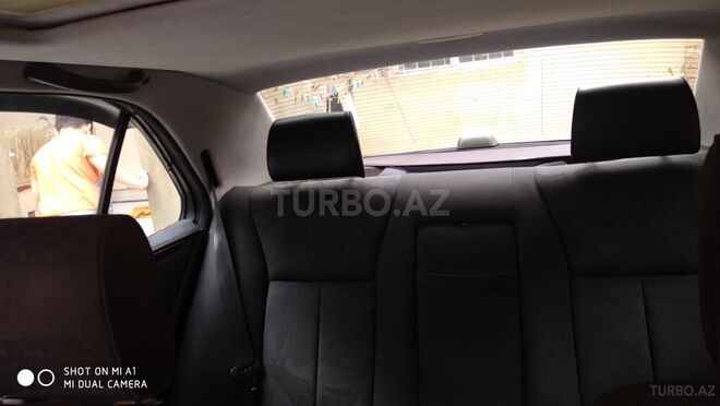 Mercedes E 230 1996, 418,000 km - 2.3 л - Bakı