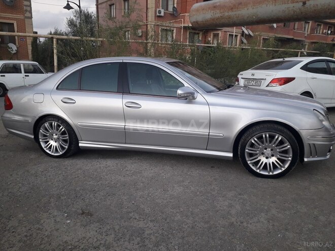 Mercedes E 320 2002, 332,000 km - 3.2 l - Bakı