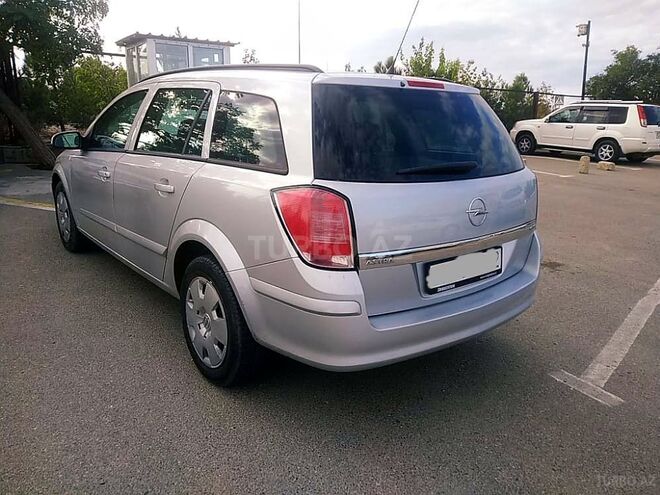Opel Astra 2009, 175,000 km - 1.3 l - Bakı