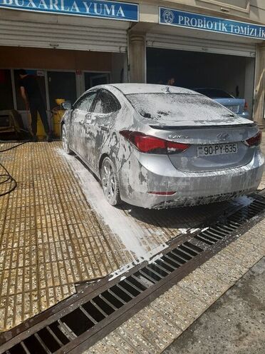 Hyundai Elantra 2015, 97,000 km - 1.8 l - Bakı
