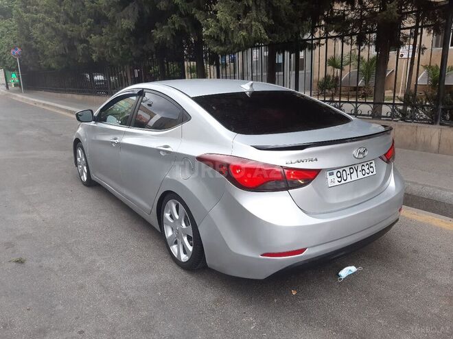 Hyundai Elantra 2015, 97,000 km - 1.8 l - Bakı