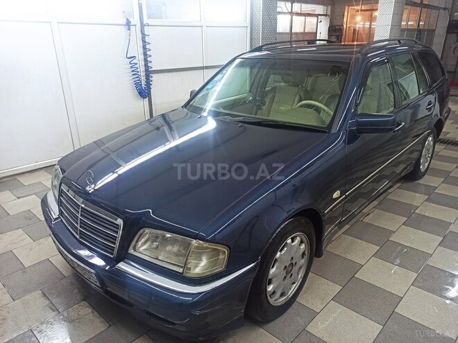 Mercedes C 220 1999, 420,000 km - 2.2 l - Bakı