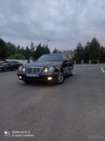 Mercedes E 240 2001, 280,000 km - 2.6 l - Sabirabad