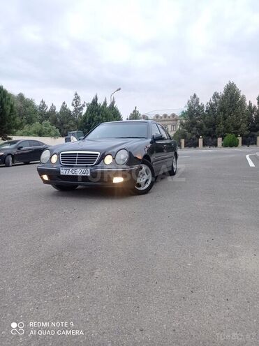 Mercedes E 240 2001, 280,000 km - 2.6 l - Sabirabad