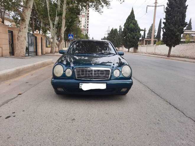 Mercedes E 240 1998, 265,000 km - 2.4 л - Gəncə