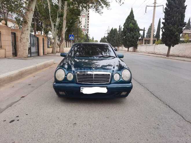 Mercedes E 240 1998, 265,000 km - 2.4 л - Gəncə
